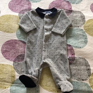 Baby boy velour footies with crown print